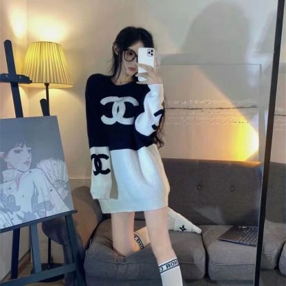 『S-XL』『S-L』ゆったりとしたカラーマッチングレターの新作ラウンドネック秋冬プルオーバーセータートップ
