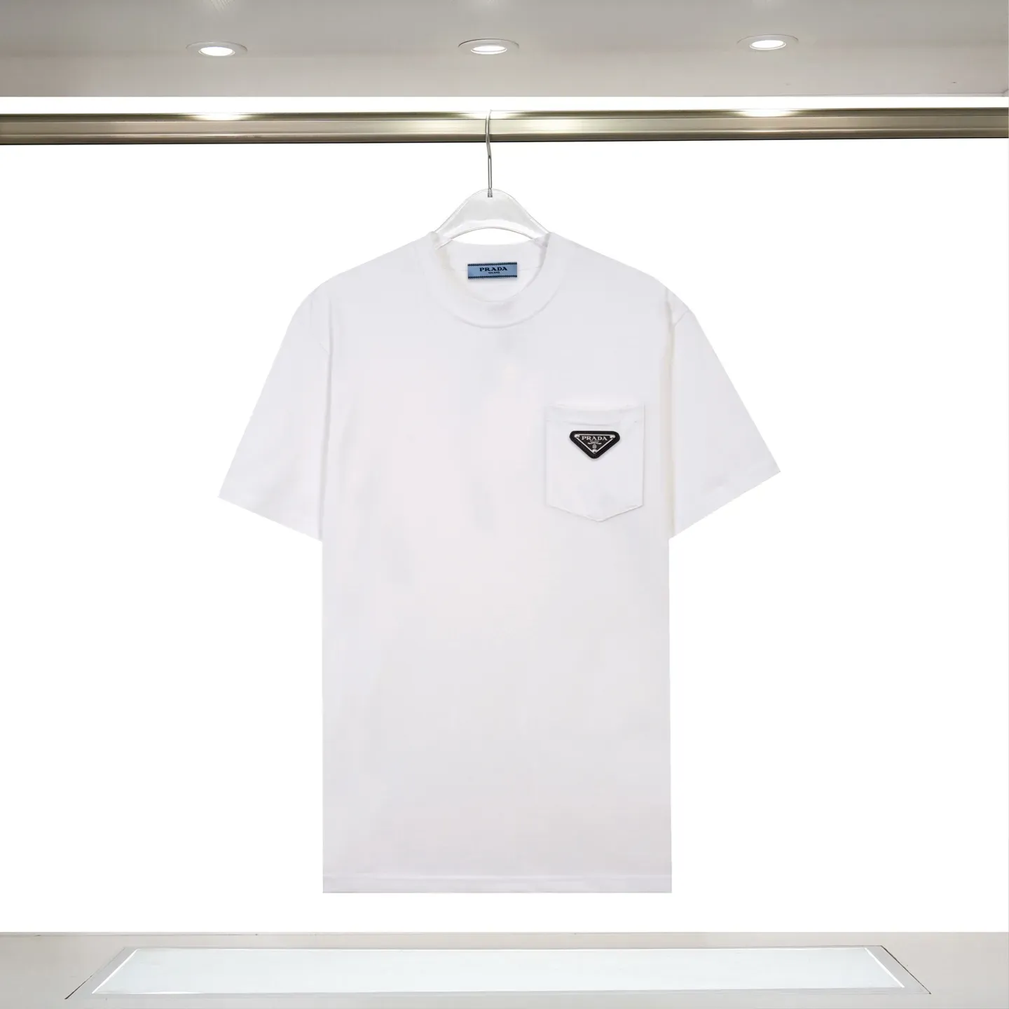 『S-2XL』ポケット付き 通気性抜群 軽量素材 ベーシック シンプル 半袖Ｔシャツ