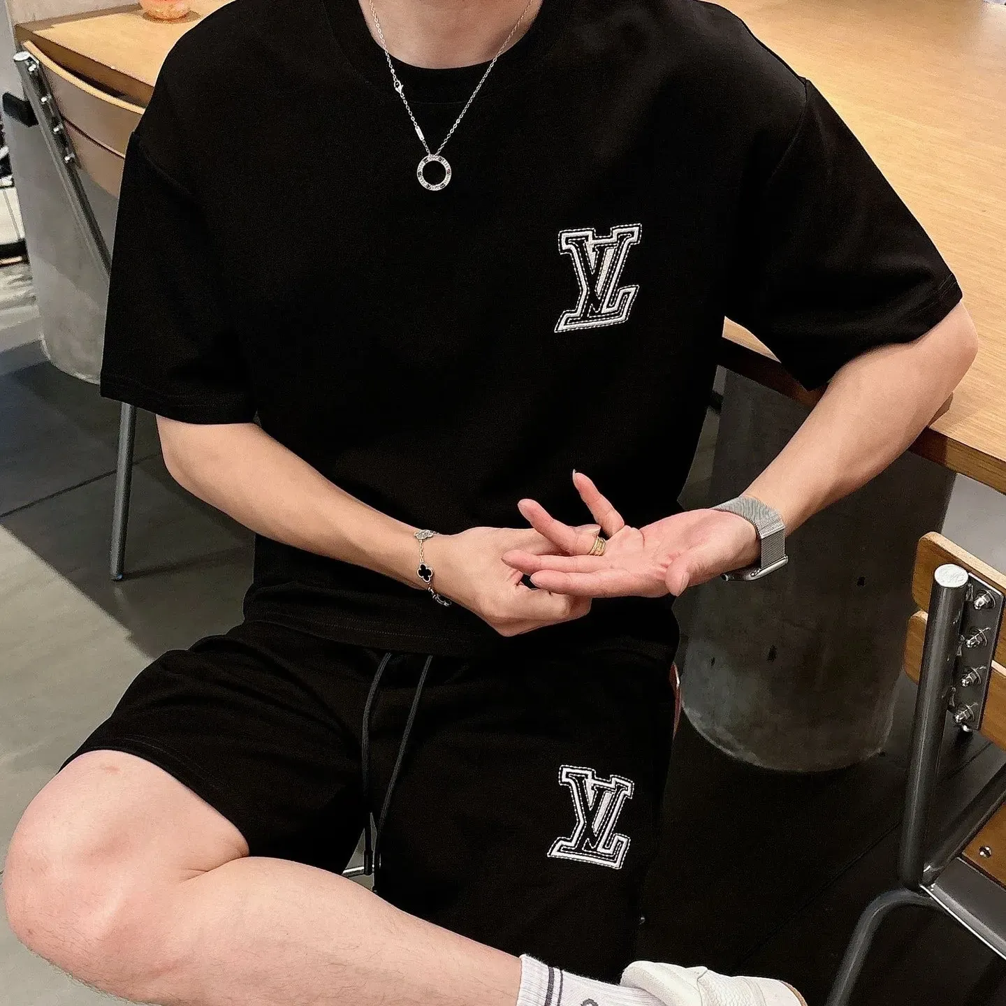 『M-2XL』目を引くデザイン カジュアル 気質いい 肌に優しい セットアップ