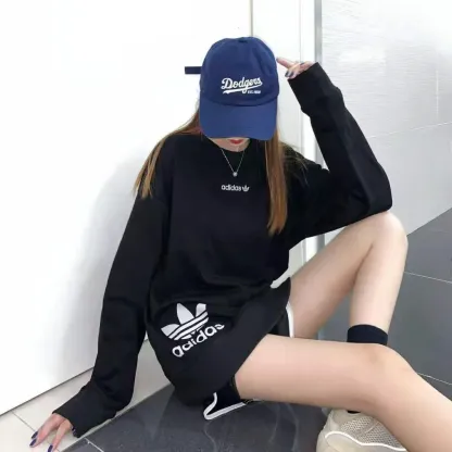 『S-XL』絶対欲しい！リラックス感ある アルファベット 着心地良い トレンド ルーズ 合わせやすい トレーナー
