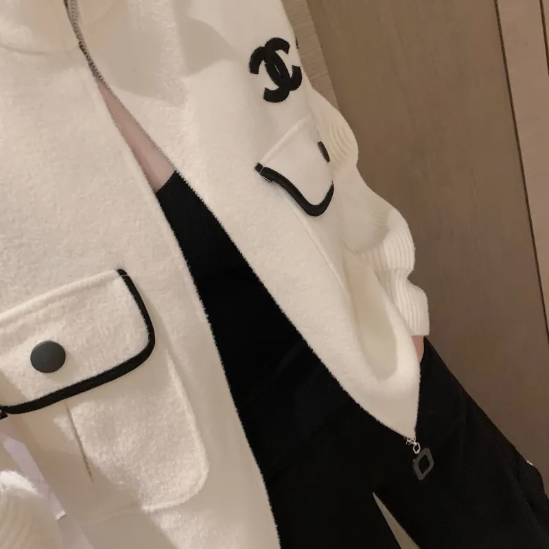 『フリーサイズ』爆売れ中 今季も大流行 好感度100％ 優しい雰囲気 大人らしい アウター