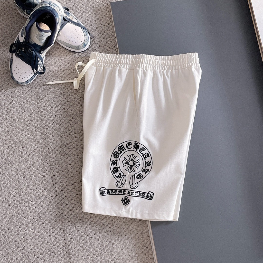 『M-4XL』新作の刺繍入りショートパンツとゆったりとしたニットパンツ