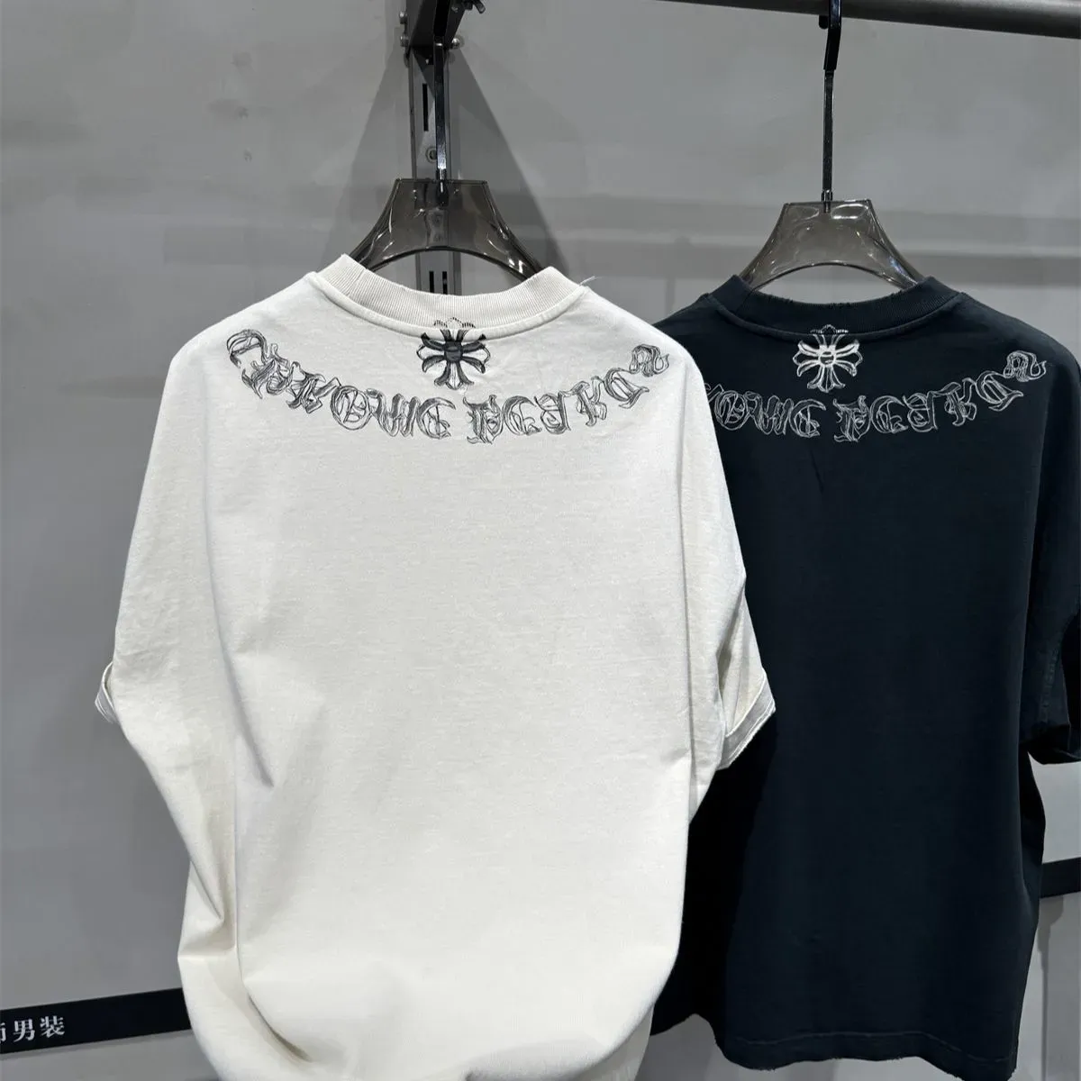 『L-4XL』新作ラウンドネックプリント半袖Tシャツ、トレンディなハーフスリーブ