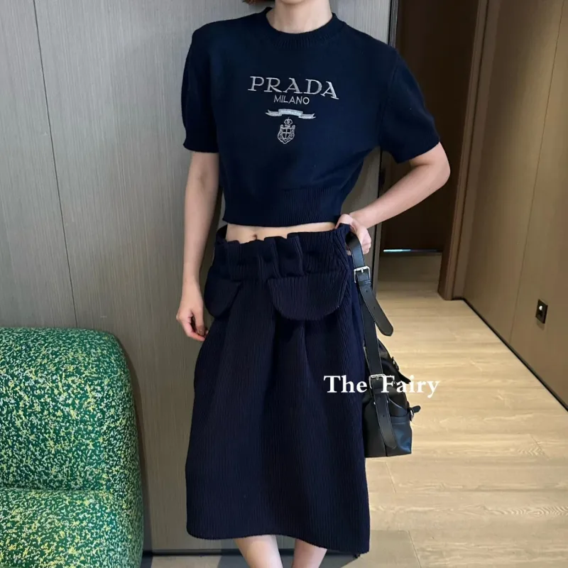 【S-L】超人気商品 絶対流行 モード カジュアル ラウンドネック プルオーバー ニット生地 Ｔシャツ