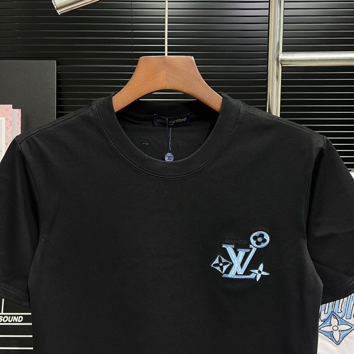 『S-2XL』男女兼用の刺繍入りラウンドネック半袖コットンTシャツ