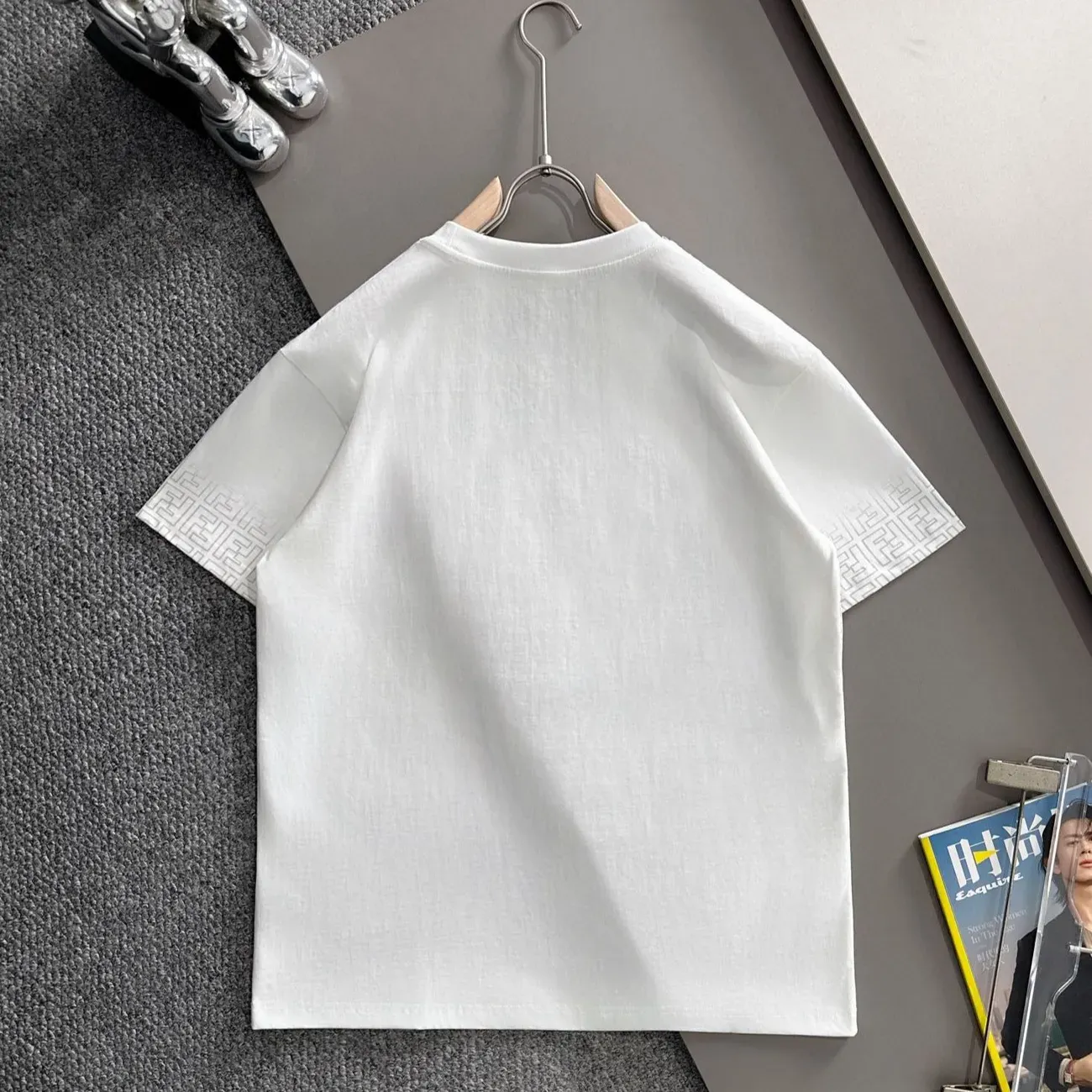 『XS-L』新作春夏クラシックレター刺繍入りカジュアルTシャツ
