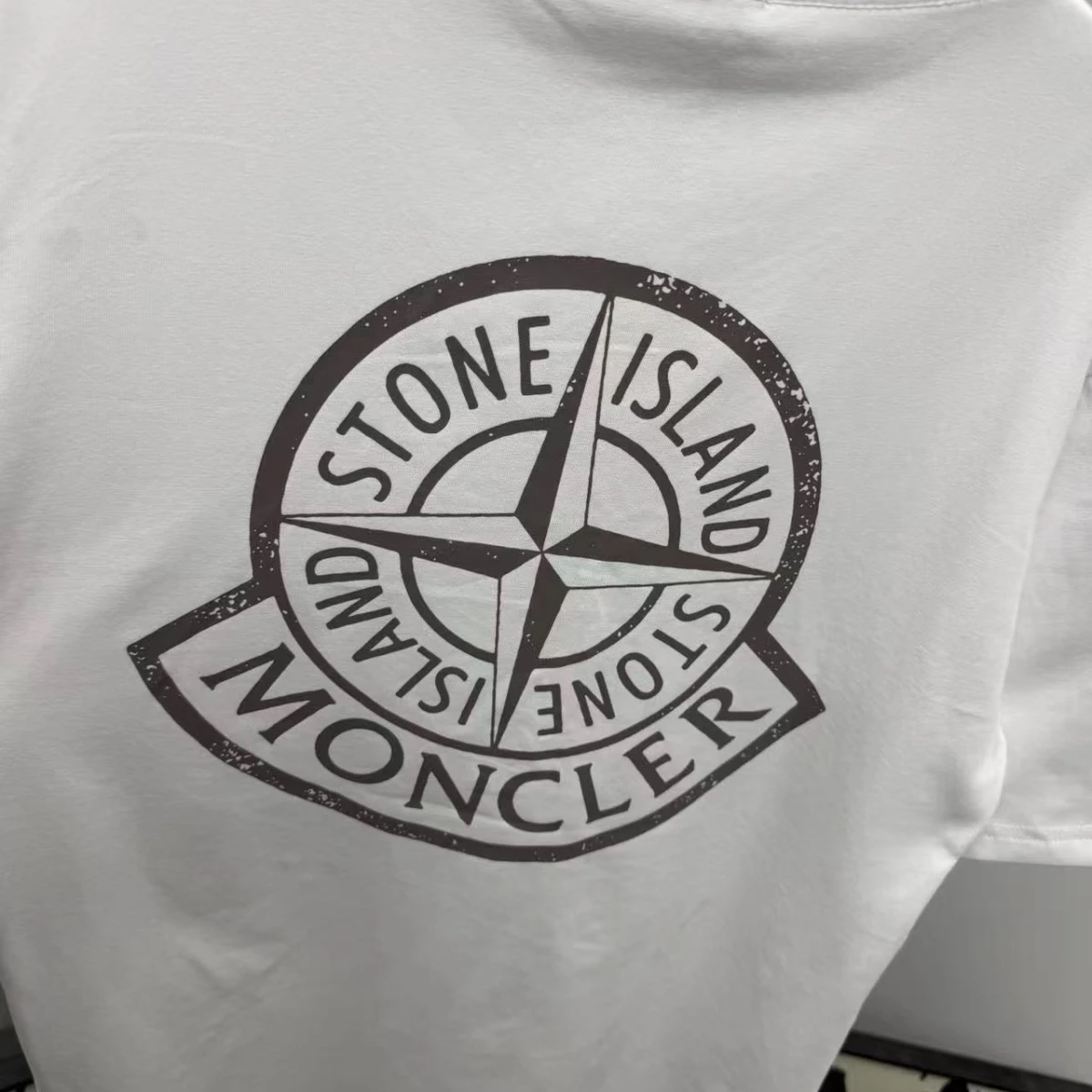 『S-2XL』プリント柄の半袖Tシャツ  カップルスタイルで、厚手ながらも高級感があり、トレンディなデザインです