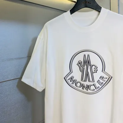 『S-4XL』トレンド感満載 シンプル 軽量素材 オシャレ度MAX 肌にやさしい Tシャツ