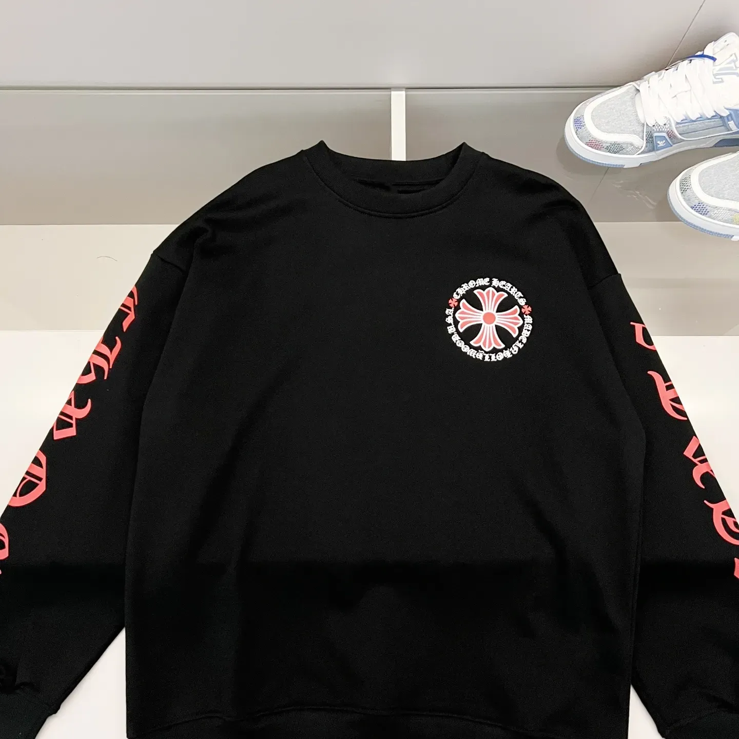 『S-2XL』オシャレ度UP レトロ 二色選べる トレンド感 合わせやすい トレーナー