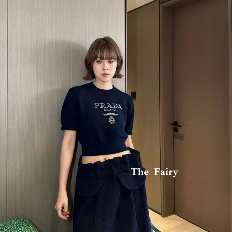 【S-L】超人気商品 絶対流行 モード カジュアル ラウンドネック プルオーバー ニット生地 Ｔシャツ
