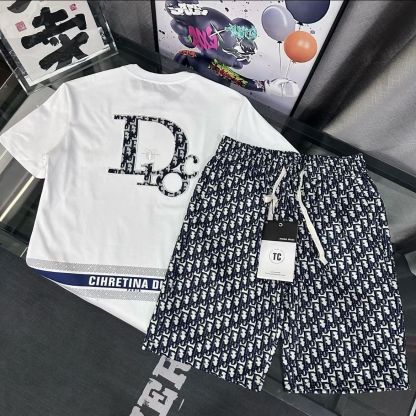 『S-3XL』夏の刺繍入り高級メンズカジュアル半袖・ショートパンツスーツ