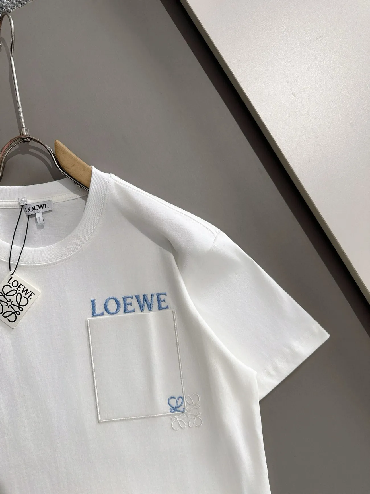 『XS-L』春夏新作 定番刺繍入りカジュアル半袖Tシャツ