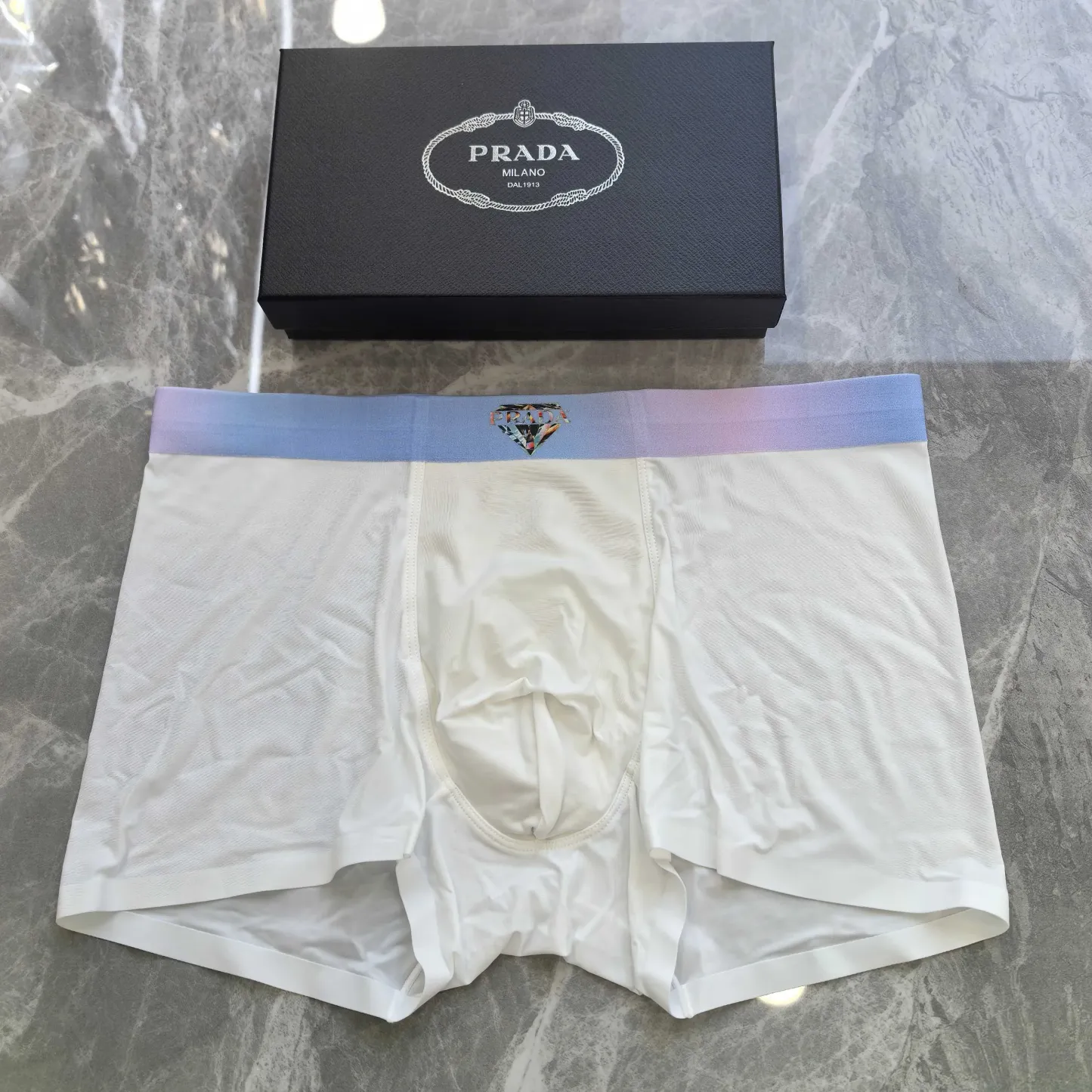 『L-4XL』一日中快適 さらりとした 軽やかな素材 ボクサータイプ 下着