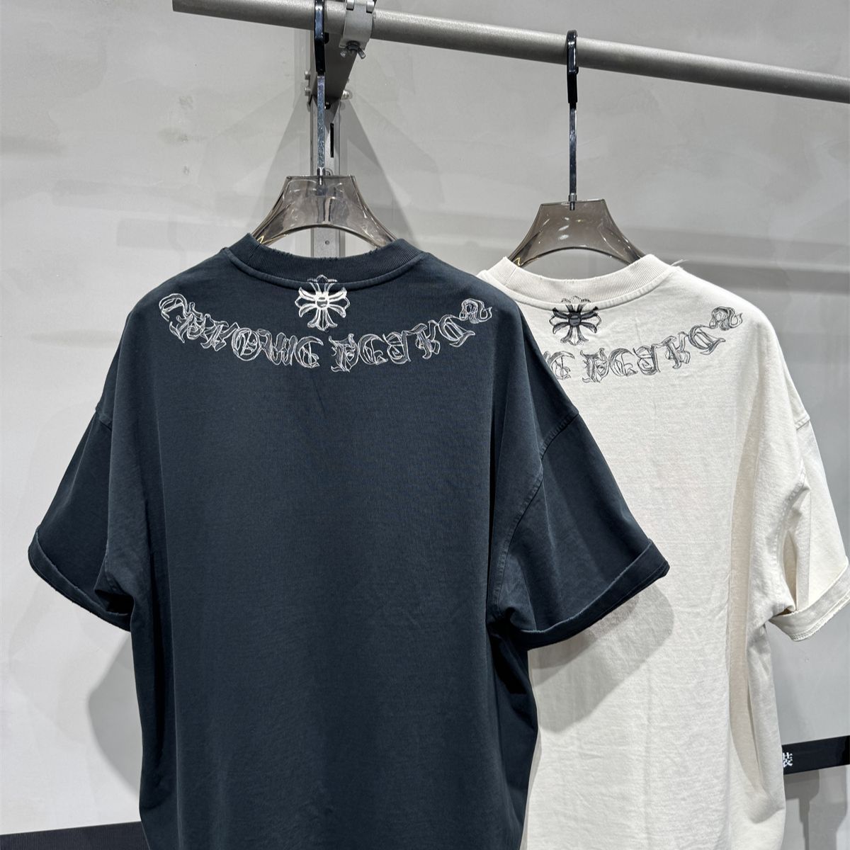 『L-4XL』新作ラウンドネックプリント半袖Tシャツ、トレンディなハーフスリーブ