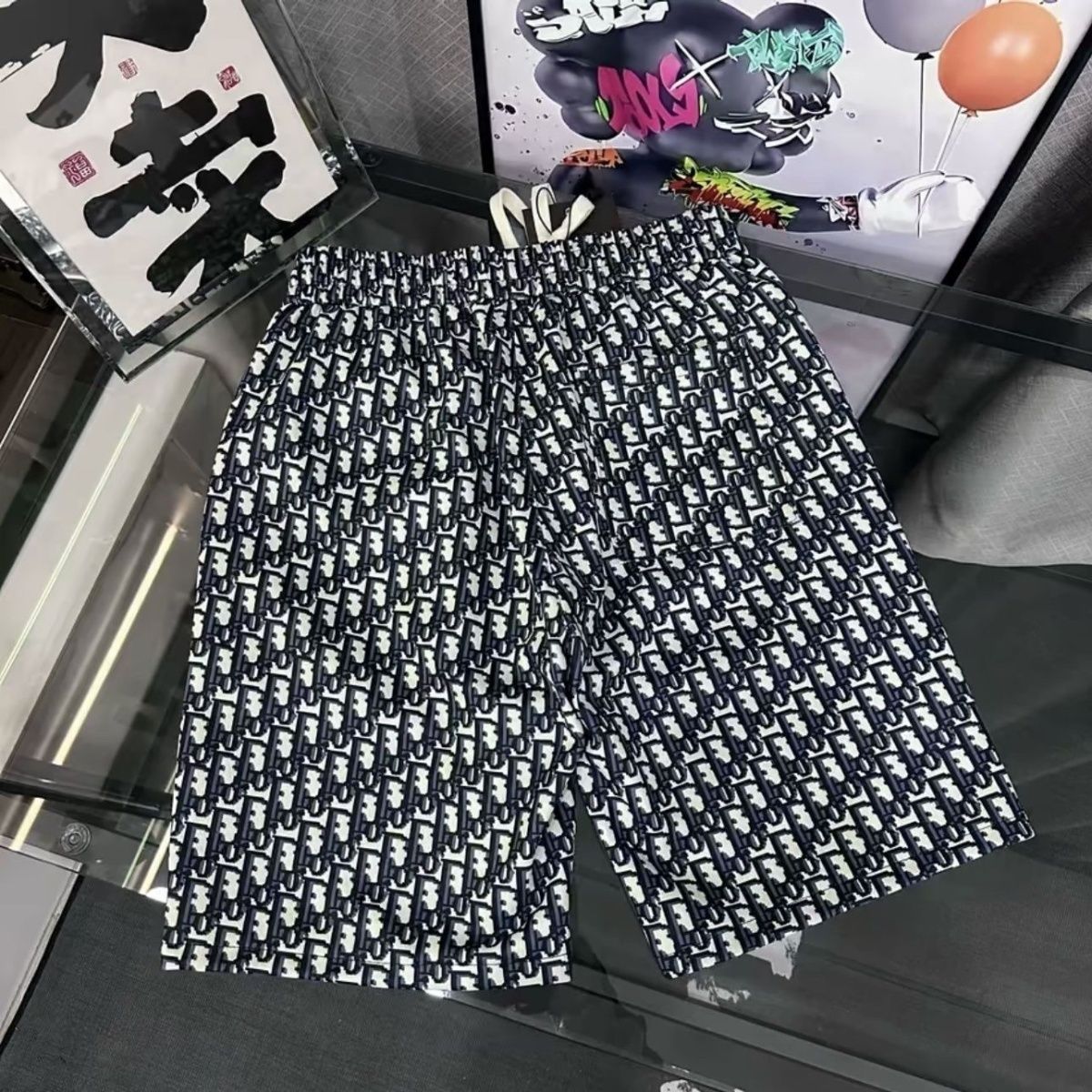 『S-3XL』夏の刺繍入り高級メンズカジュアル半袖・ショートパンツスーツ