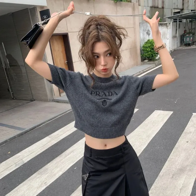 【S-L】超人気商品 絶対流行 モード カジュアル ラウンドネック プルオーバー ニット生地 Ｔシャツ