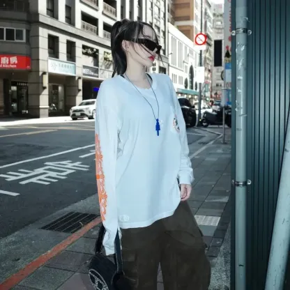 『S-XL』今季も大流行 ゆるい 着心地良い カッコイイ配色 合わせやすい 長袖Tシャツ