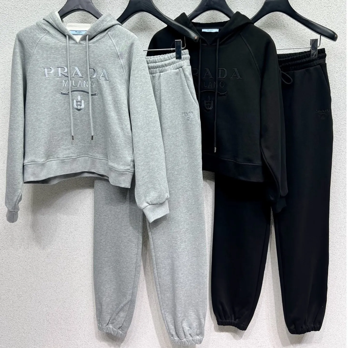 『S-L』日常使いに最適 二色選べる おしゃれ度アップ 柔らかい 合わせやすい トップス+パンツ セットアップ