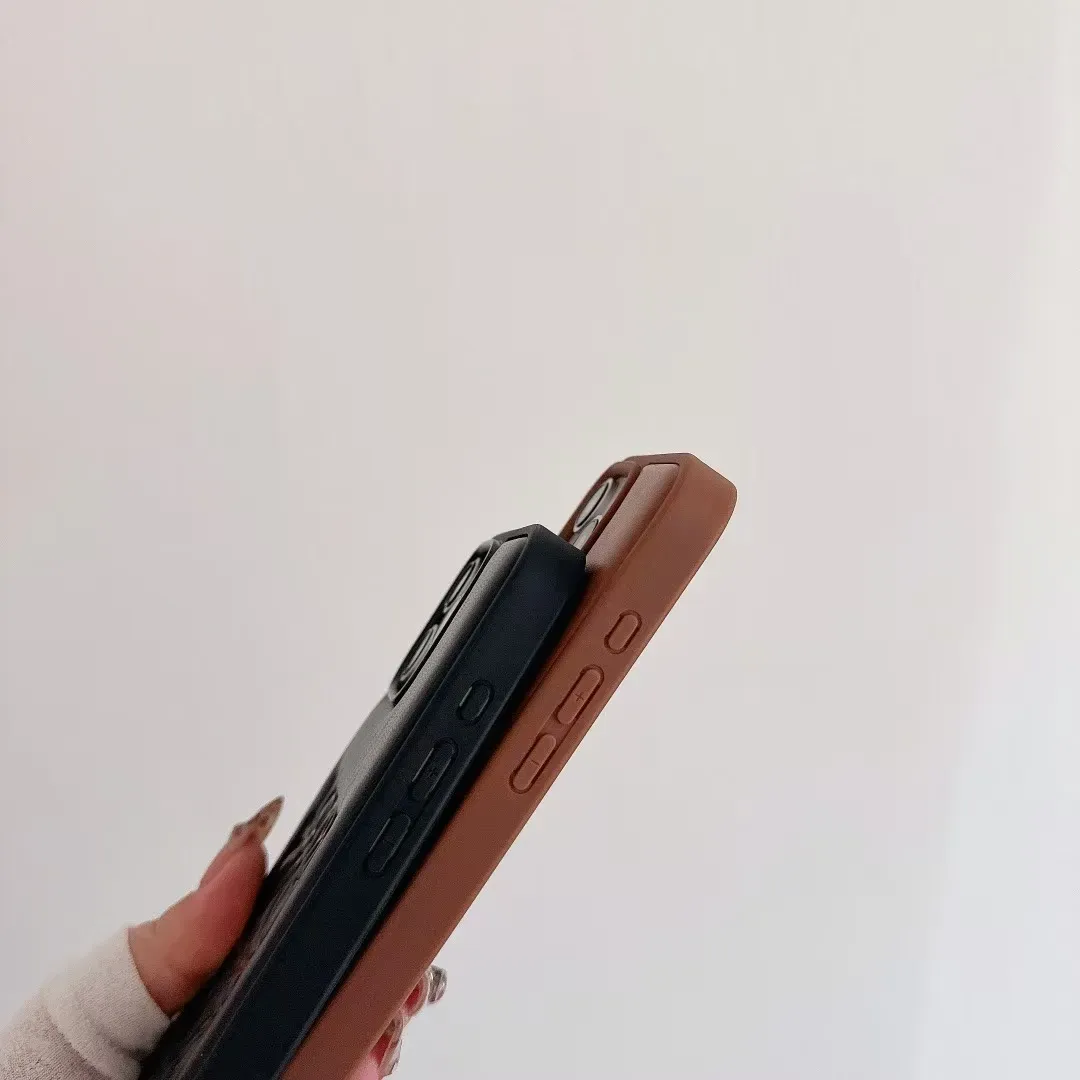 【絶賛発売中】 iPhoneケース 多機種対応 高級感 携帯 スマホケース
