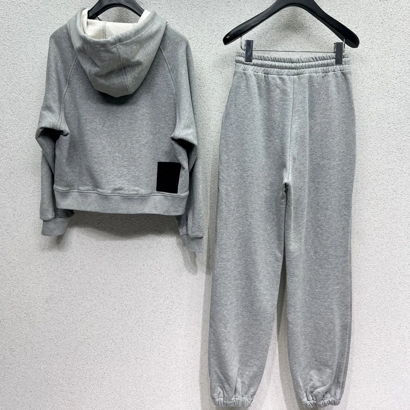 『S-L』日常使いに最適 二色選べる おしゃれ度アップ 柔らかい 合わせやすい トップス+パンツ セットアップ