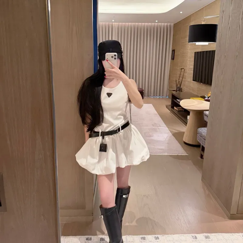 『S-L』好感度100％ 質感のいい フェミニン ストライプ ノースリープ フリル ワンピース
