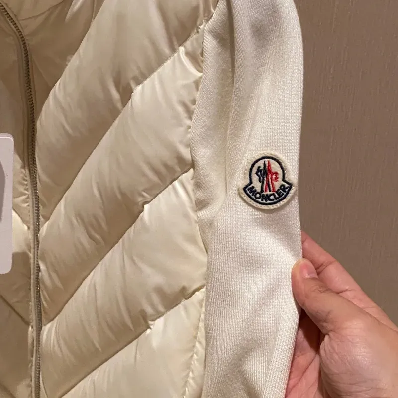 『S-L』好感度100％ 大人らしい おしゃれ スタンドネック 合切り替え ダウンアウター