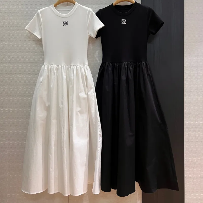 『S-L』大注目 着瘦せ 高級感 シンプル 刺繍 半袖 ワンピース
