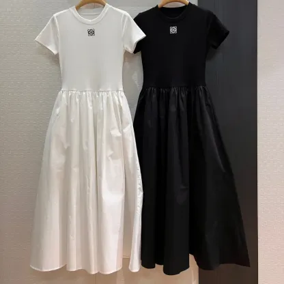『S-L』大注目 着瘦せ 高級感 シンプル 刺繍 半袖 ワンピース