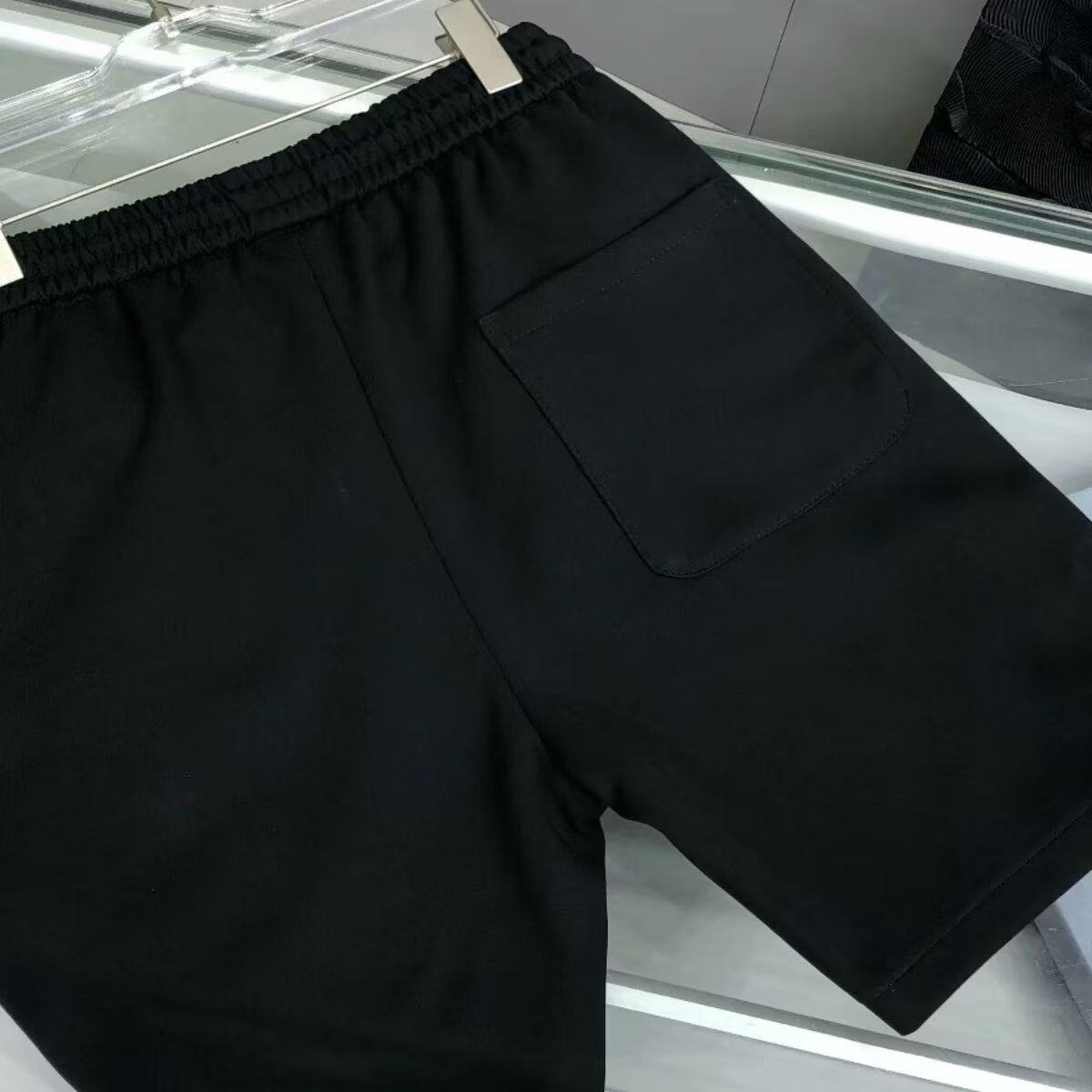 『M-4XL』夏用メタリック柄スポーツカジュアルショーツ メンズ ルーズ 五分丈パンツ