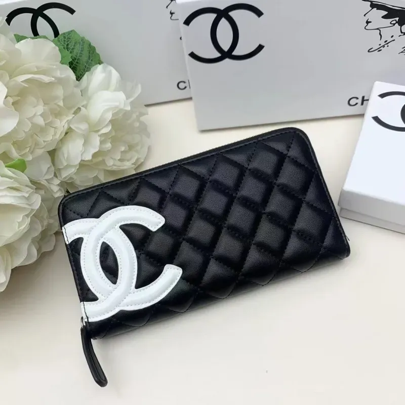 売り切れ必至 軽量 高品質 魅力的 シンプル 合わせやすい デザイン満点 財布