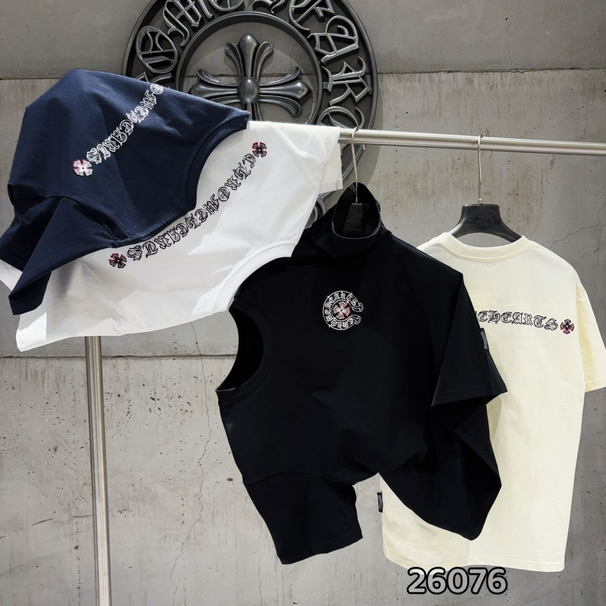 『S-XL』高品質の刺繍入りトップス、トレンディで人気のTシャツ。上質な生地を使用しています。