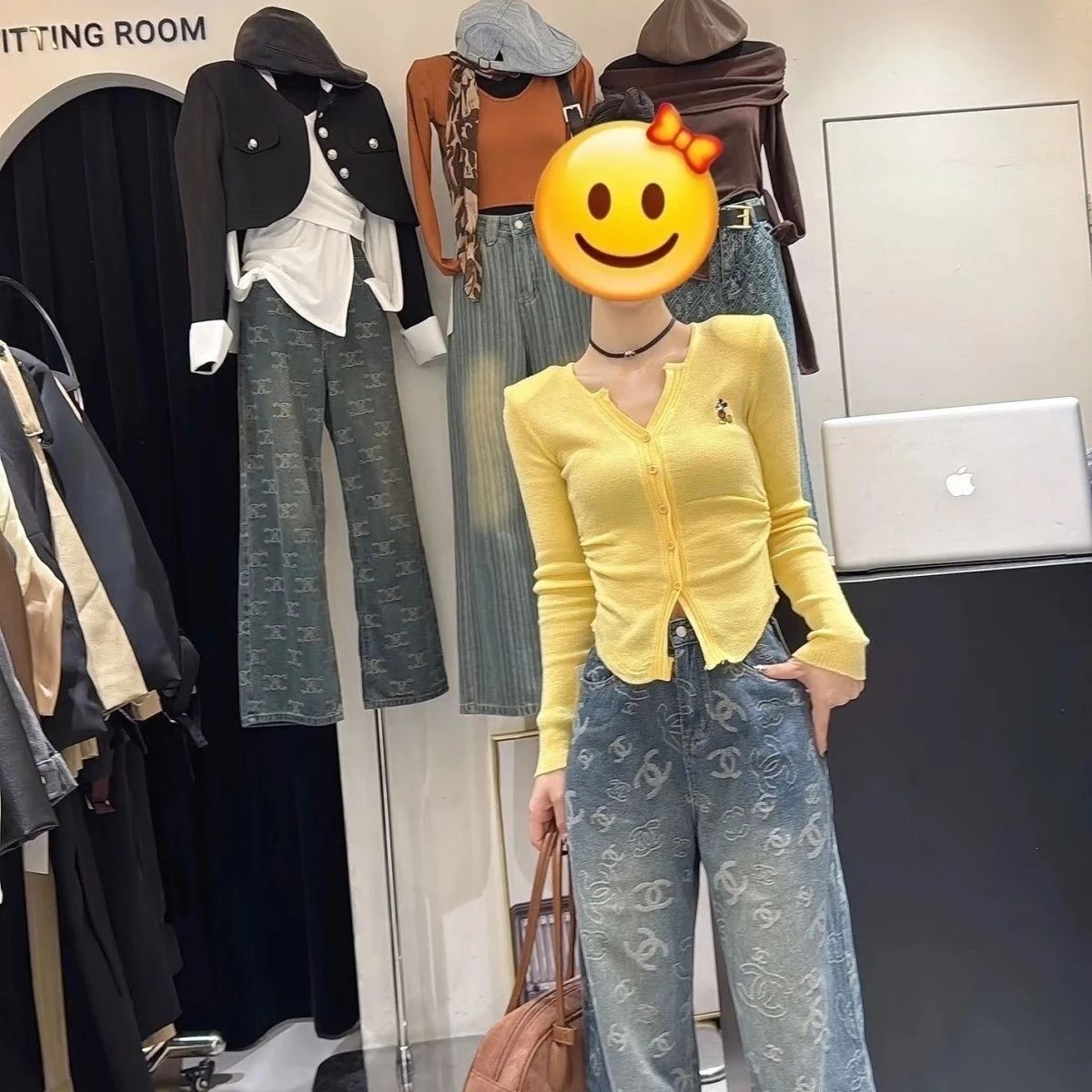 春夏新作ジーンズ、着回しの効くデザイン、ストレートレッグパンツ