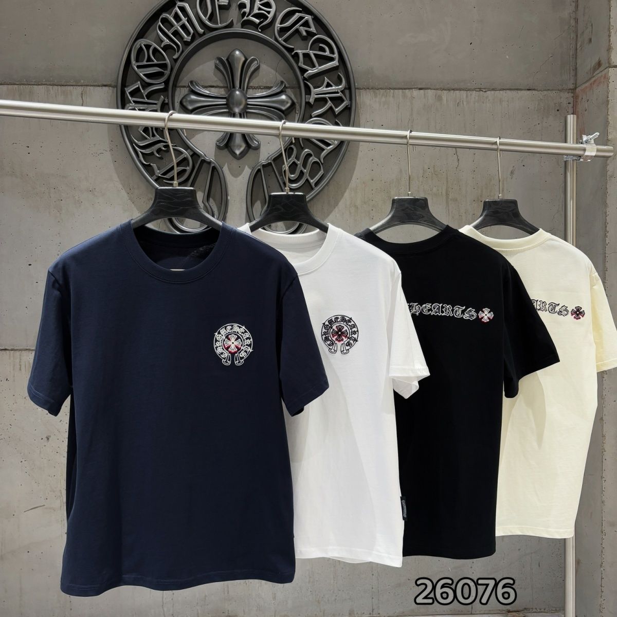 『S-XL』高品質の刺繍入りトップス、トレンディで人気のTシャツ。上質な生地を使用しています。