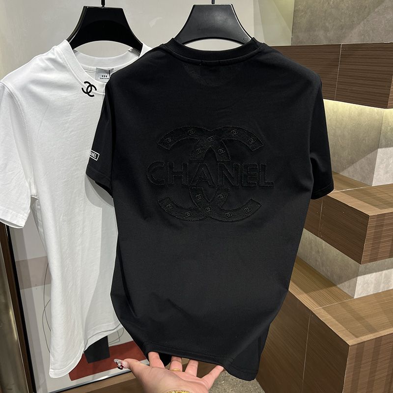 春夏メンズカジュアル万能トレンド刺繍入りクルーネックTシャツ、シンプルな半袖