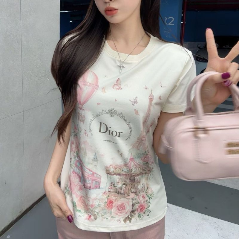 『S-XL』夏らしいレタープリントの半袖、スタイリッシュで着回しの効くオフショルダーTシャツ（女性用）