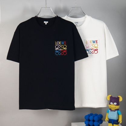 『XS-L』高品質のメンズ半袖Tシャツ ゆったりとしたフィット感で、刺繍入りのレタートップです