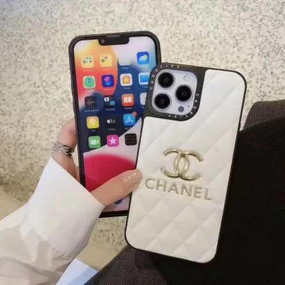 【気質満載】IPHONE ケース iphone全機種 アイフォン用 PUレザー カメラ保護 無地
