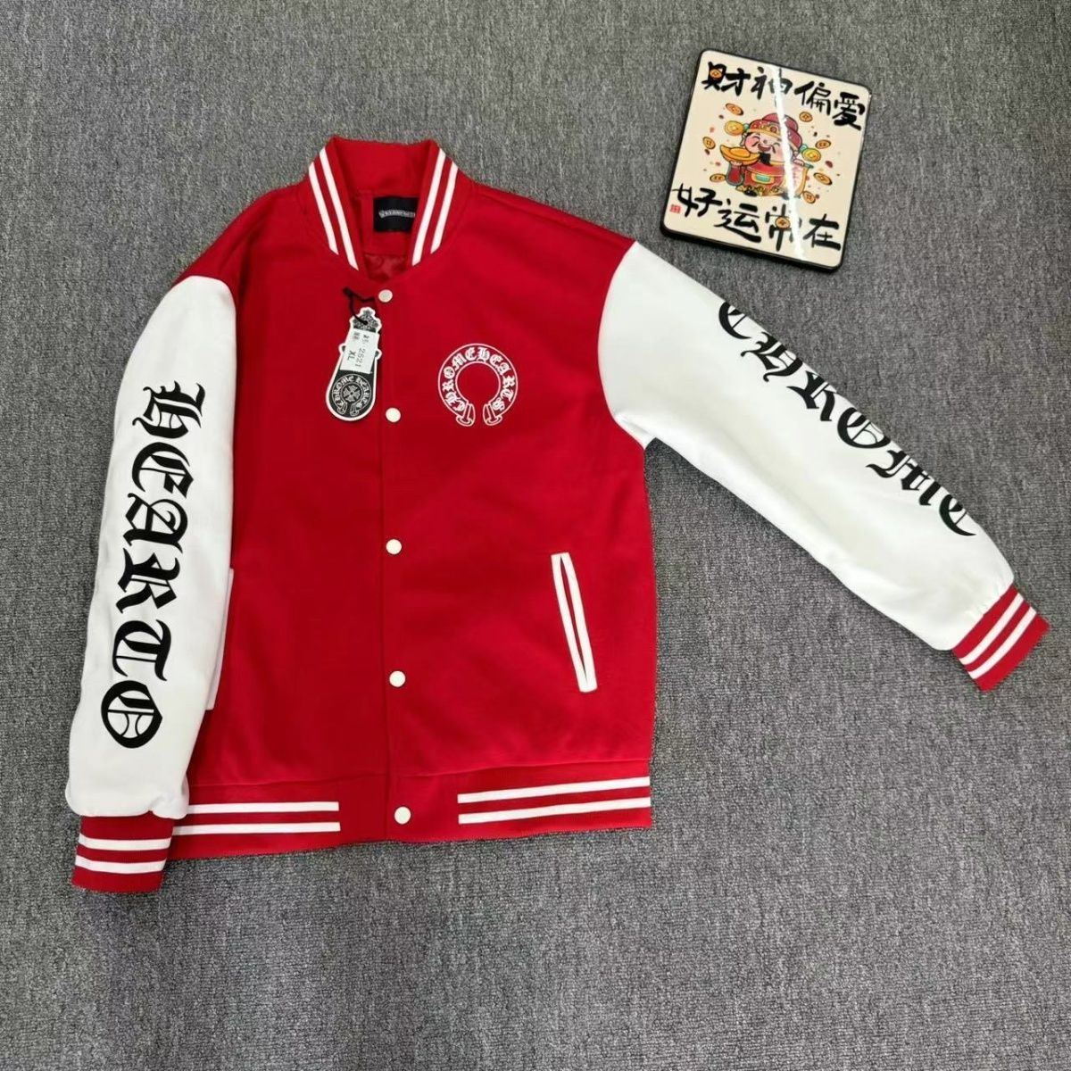 【S-4XL】メンズ秋冬ベースボールジャケット、新スタイル、トレンドのアメリカン刺繍パッチワークジャケット、カジュアル