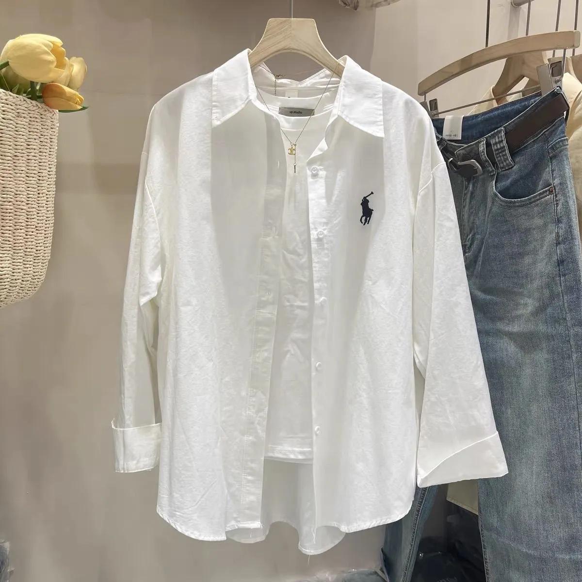 今季大注目 ルーズ 定番 シンプル 合わせやすい 着痩せ トレンド レディース シャツ