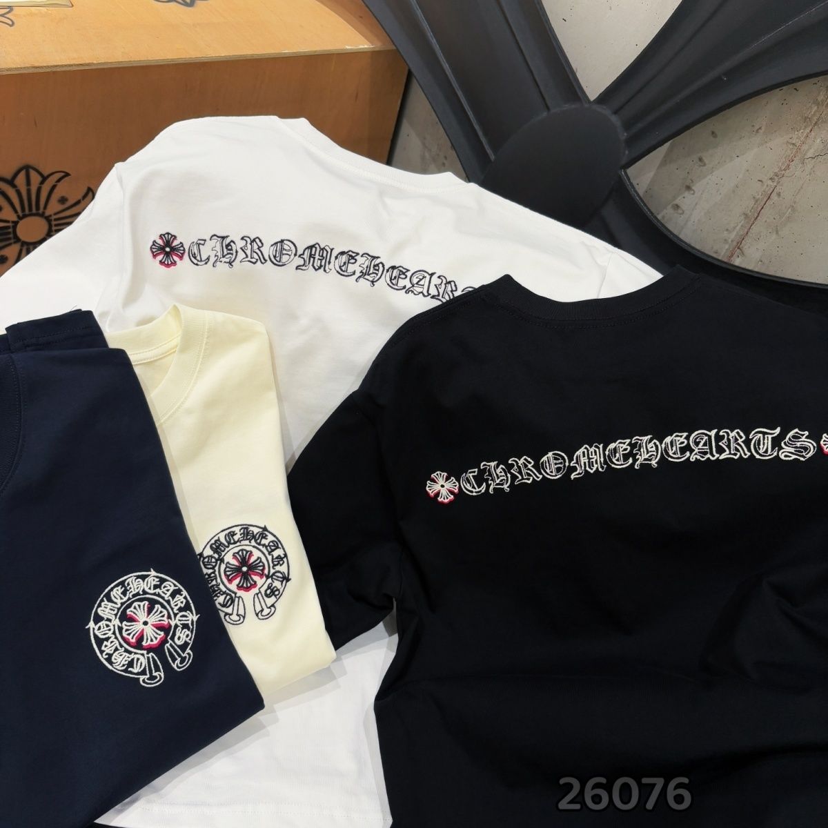 『S-XL』高品質の刺繍入りトップス、トレンディで人気のTシャツ。上質な生地を使用しています。