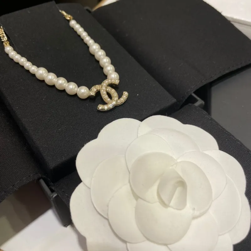 【Chanel】限定セール デザイン感 エレガント 高品質 ネックレス