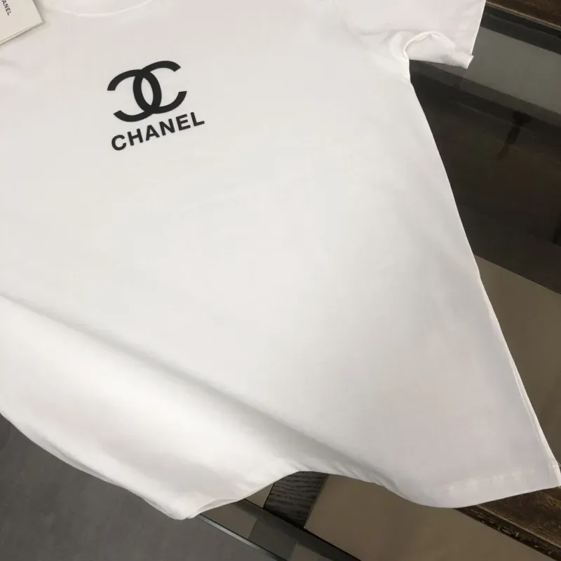 『S-4XL』着心地良い 通気性 スタイリッシュカジュアル 合わせやすい プリントTシャツ