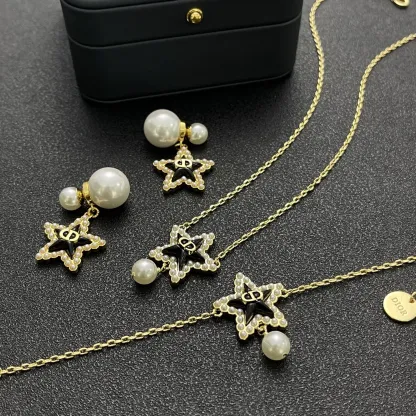 華麗 スタイリッシュ 上品 プレミアム ユニーク ネックレス ブレスレット イヤリング セット