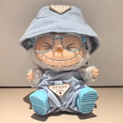 目立つ 質感のいい おしゃれ キュート 4点セット labubuぬいぐるみペンダント 服