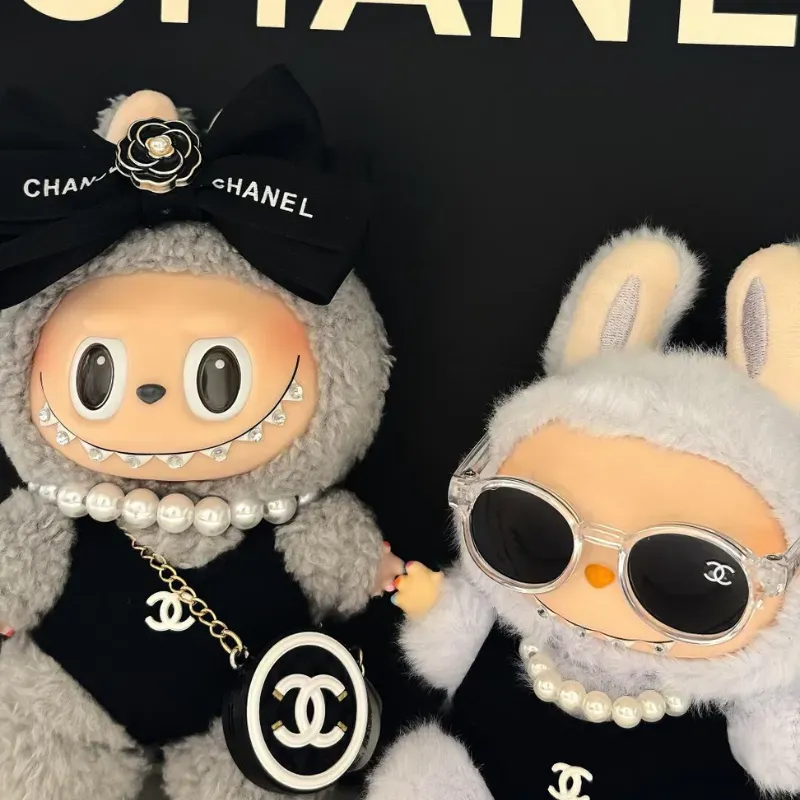 激売れ中 好感度UP ファッション スウィート かわいい labubuぬいぐるみペンダント 服