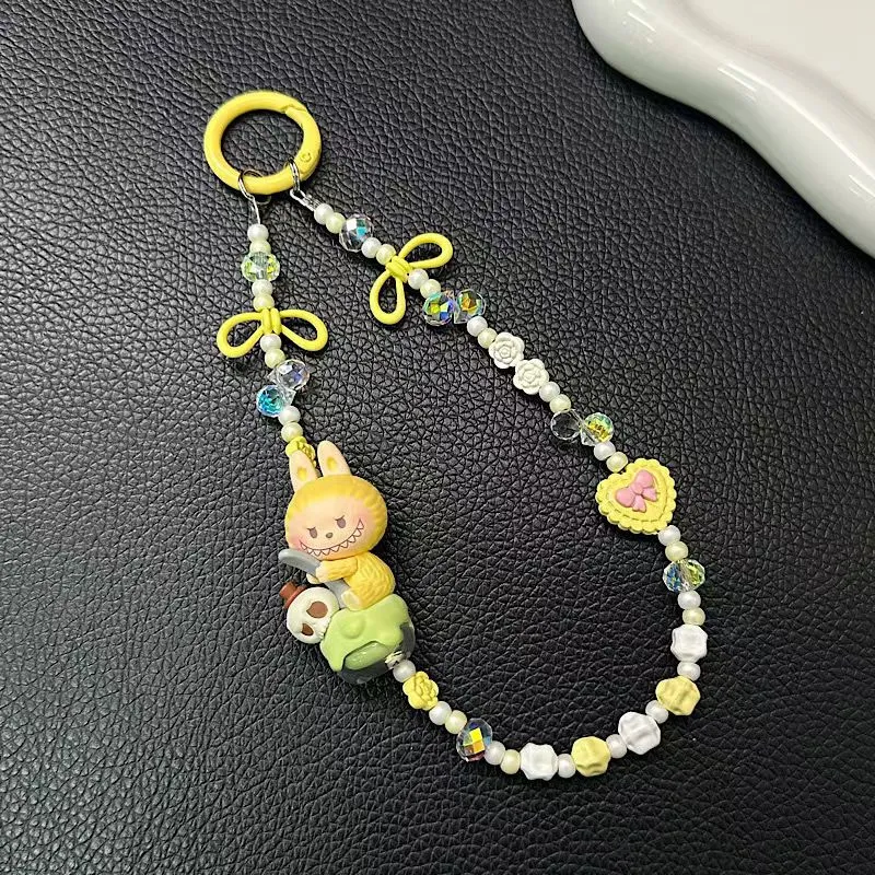 人気爆発中 着回し最強 取り入れたい ファッション キュート labubu ペンダント
