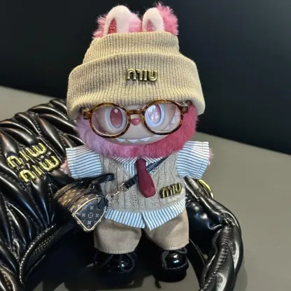 話題沸騰中 取り入れたい シンプル 可愛い labubuぬいぐるみペンダント服 人形を含まない