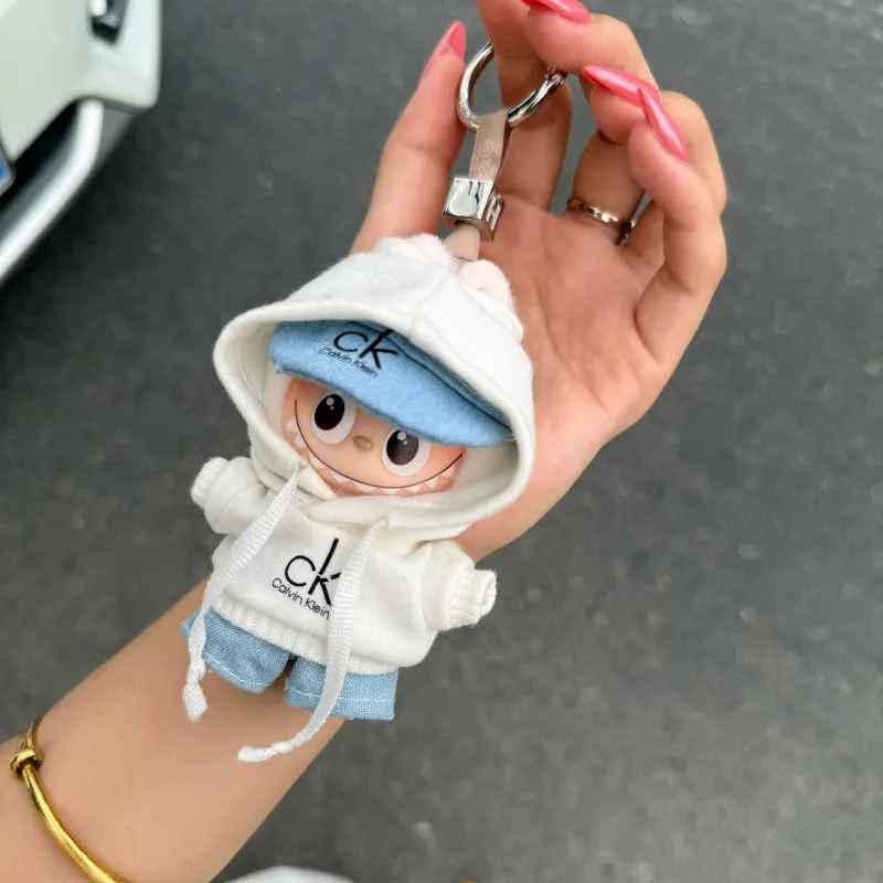 絶対欲しい 圧倒的セクシー ファッション シンプル labubu4.0ぬいぐるみペンダント服 人形を含まない