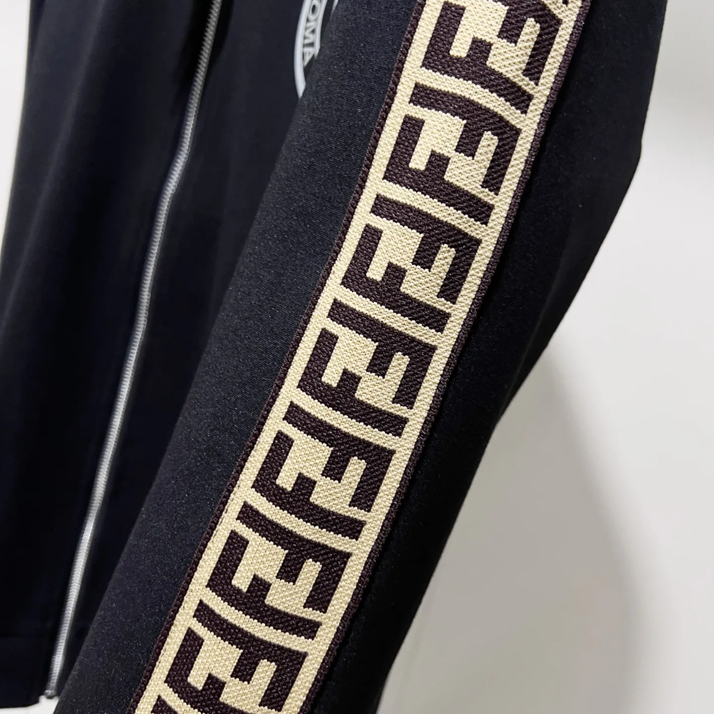 『S-2XL』単品注文 大人ナチュラル 2点セット シンプルおしゃれ 通気性抜群 快適アウター／パンツ