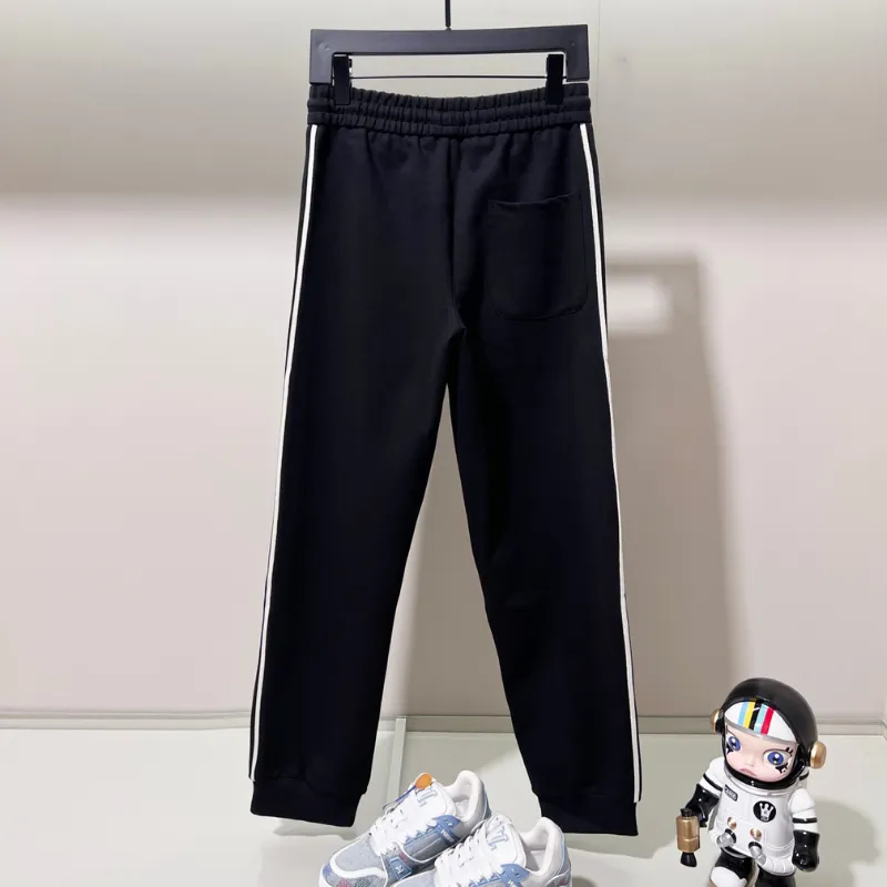 『S-2XL』単品注文　シンプルモダン 2点セット 通気性良く 軽快に着こなせるアウター／パンツ